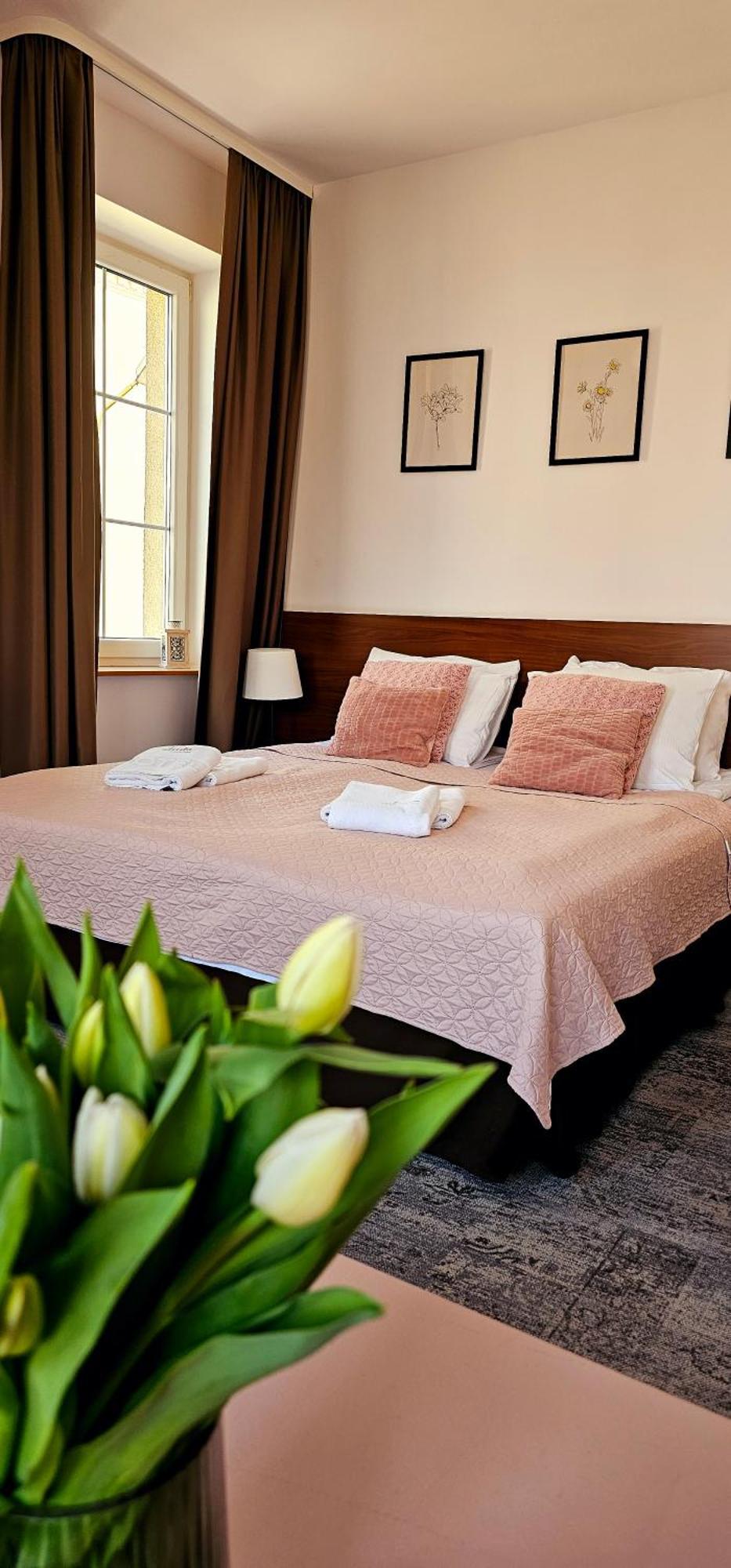 Hotel Siesta Свебодзін Екстер'єр фото